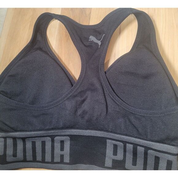 (2) Styles - BUNDLE Puma Women's Seamless Sports Bra Black‎ Medium - Picture 3 of 7